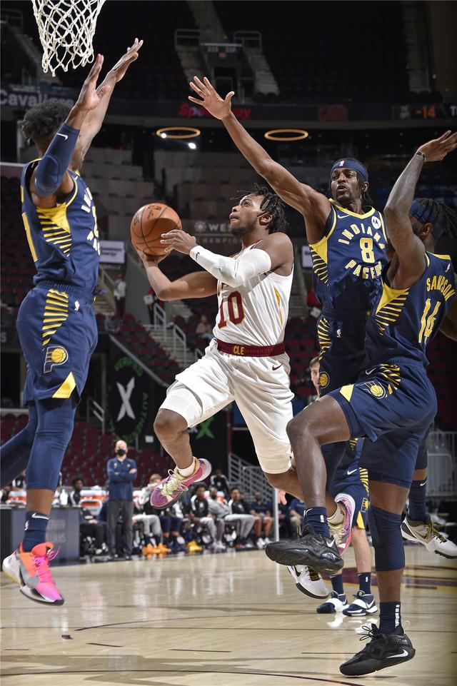 公众人物的 公众人物的