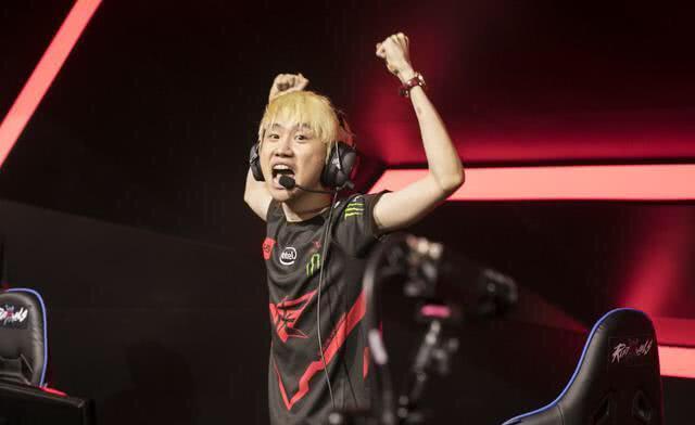 利雅得新月 利雅得新月