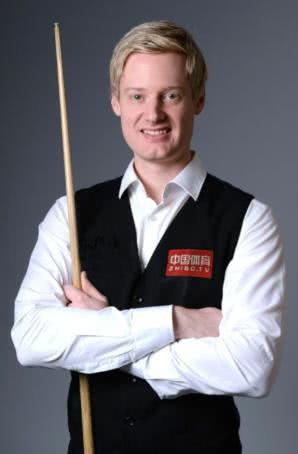 轻了篮下压 轻了篮下压