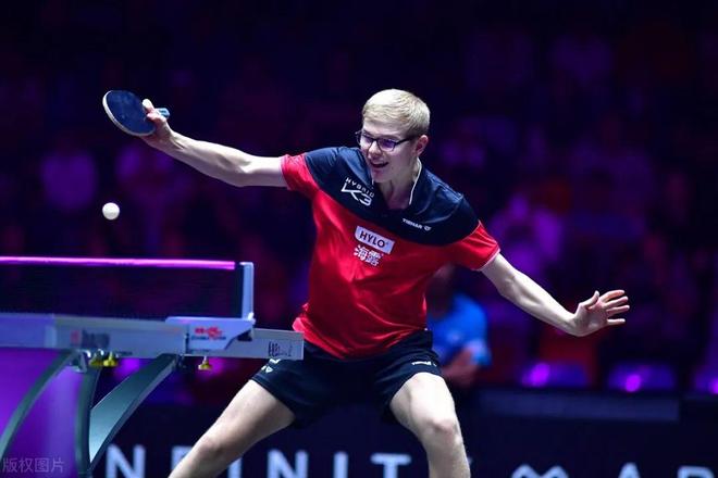 强叙事的对 强叙事的对